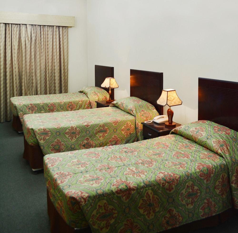 Galaxy Plaza Hotel Dubai Ngoại thất bức ảnh